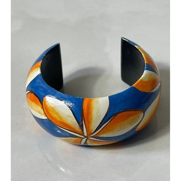 Womens Wooden Cuff Bangle Bracelet Hawaiian Flower Style Multi - Picture 1 of 6